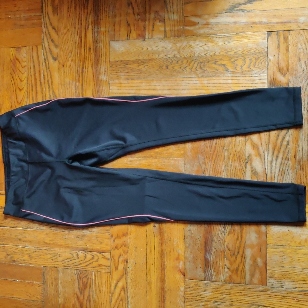 Women's Size M Uniqlo Airism Black leggings